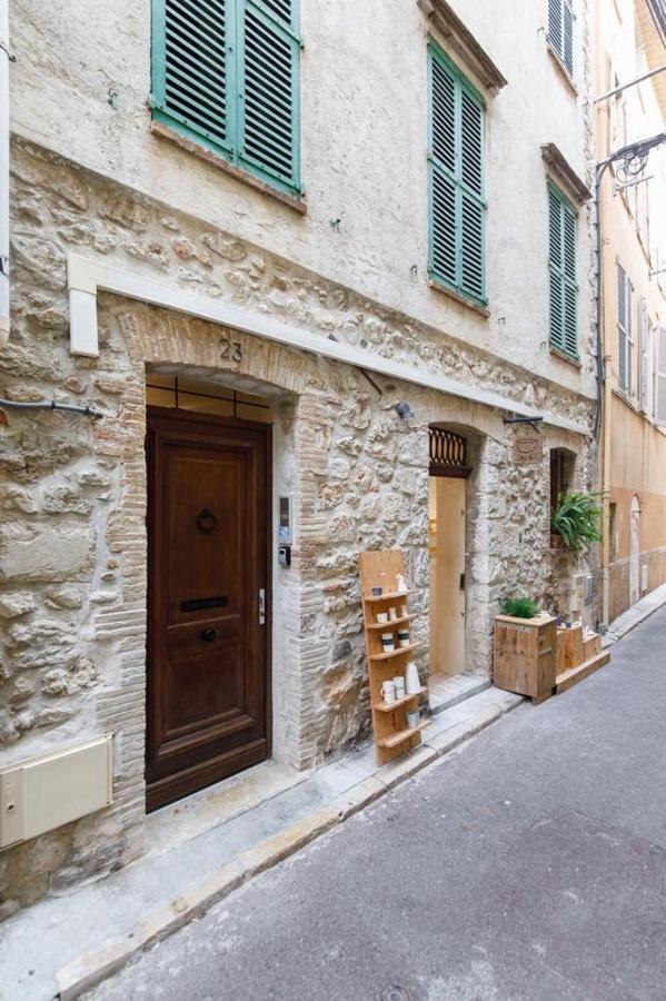 Appartements Climatises - Vieil Antibes Eksteriør billede