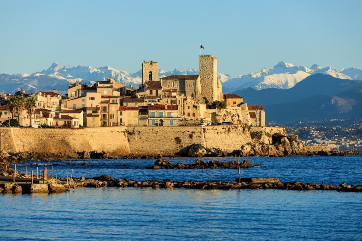 Appartements Climatises - Vieil Antibes Eksteriør billede