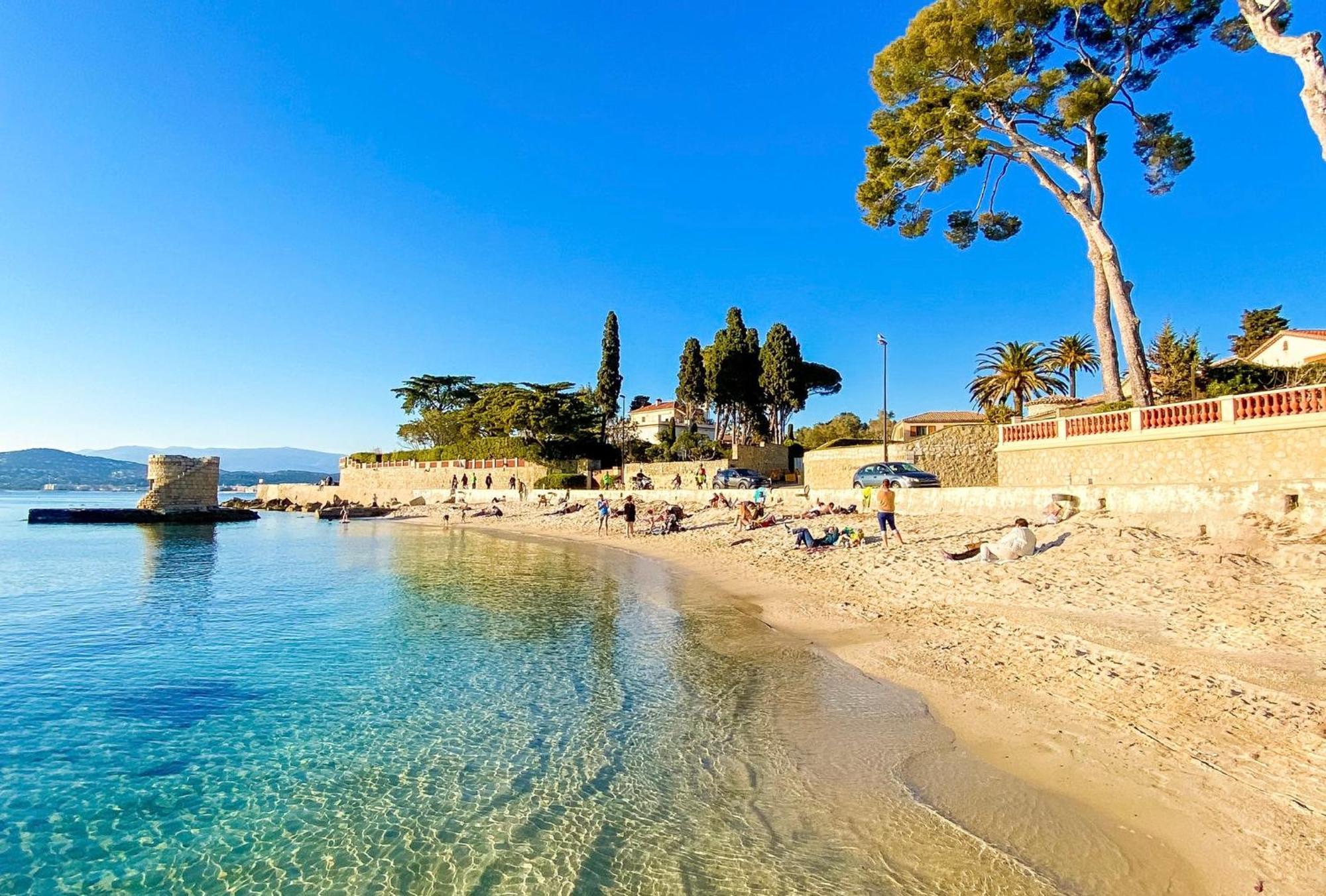 Appartements Climatises - Vieil Antibes Eksteriør billede